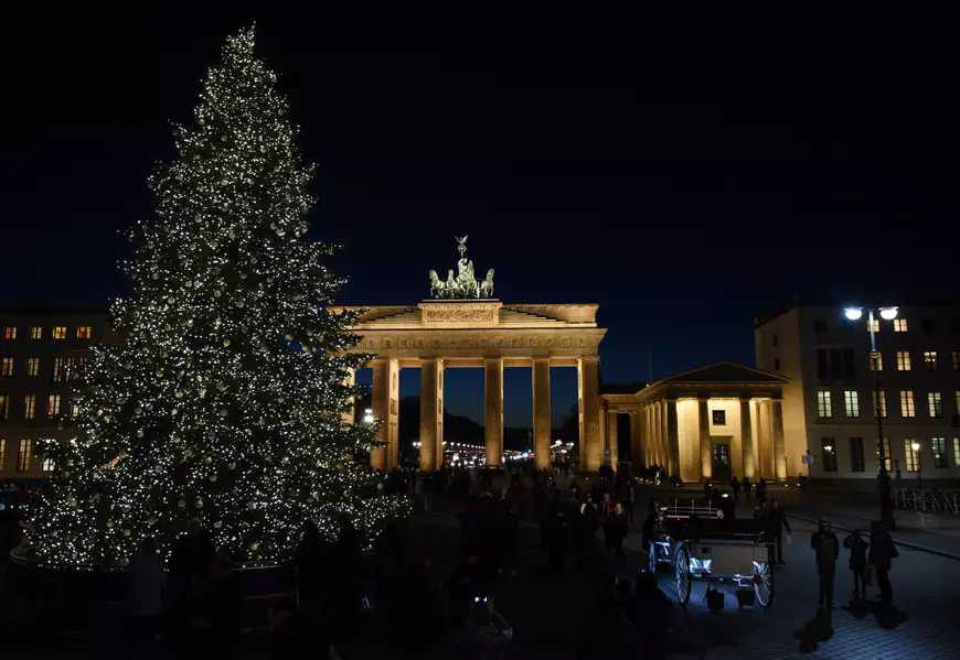 Christmas tree lights turned on in Berlin