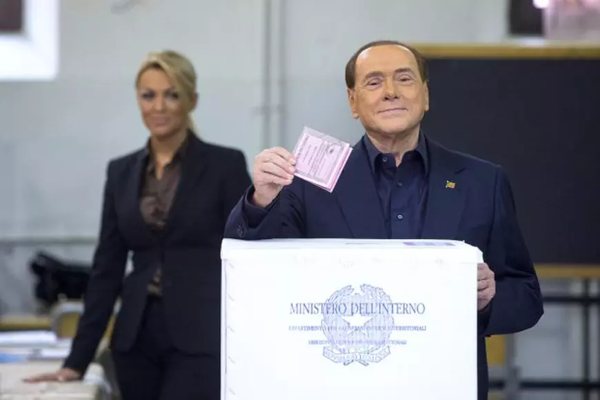 Silvio Berlusconi a votat în cadrul referendumului 