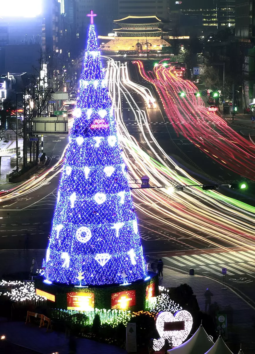 Eco-friendly Christmas tree in Seoul