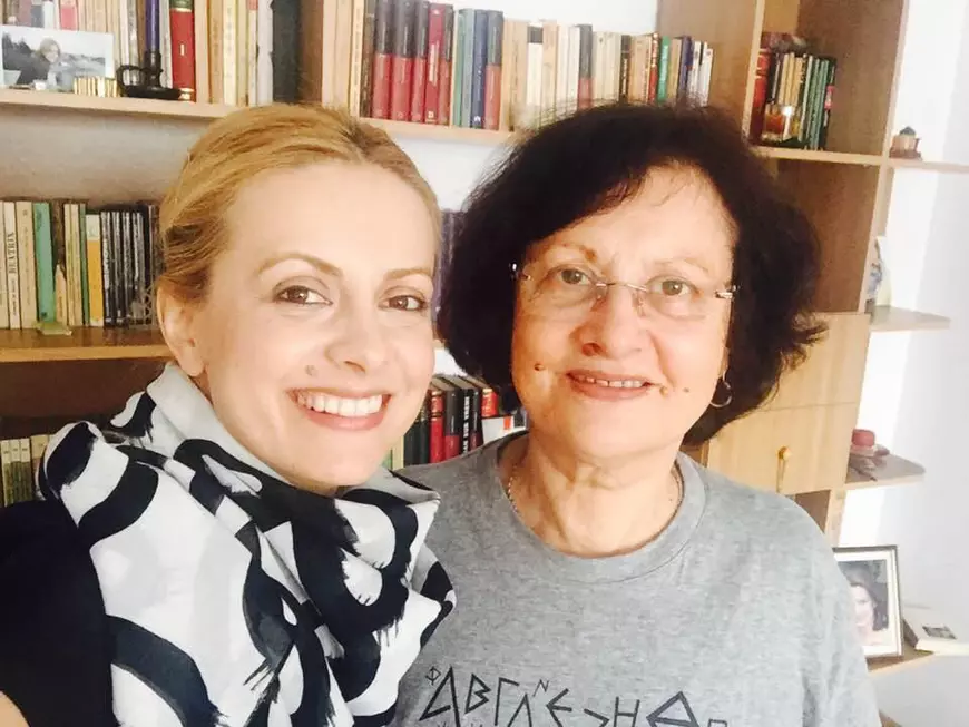 Simona Gherghe, alături de mama ei