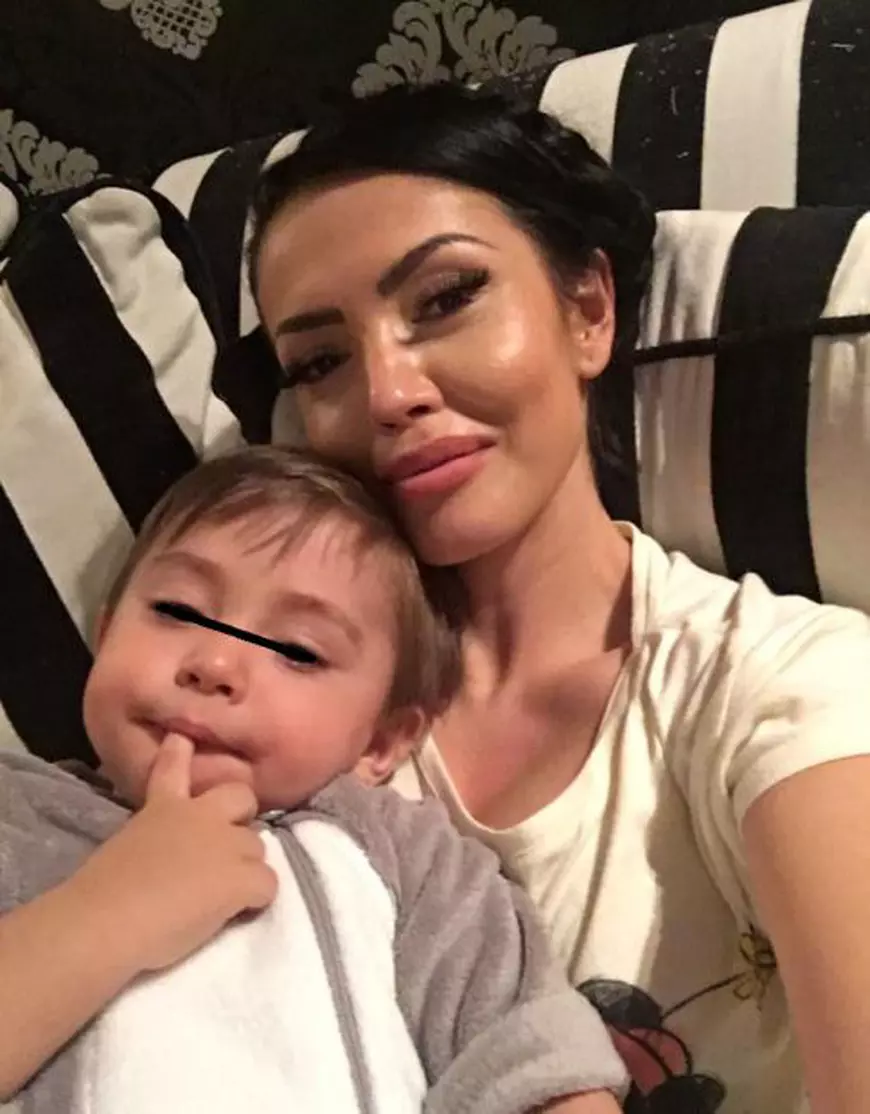 Andreea Mantea și fiul ei, într-o imagine de mii de like-uri. Ce i-a transmis fosta iubită a lui Guță