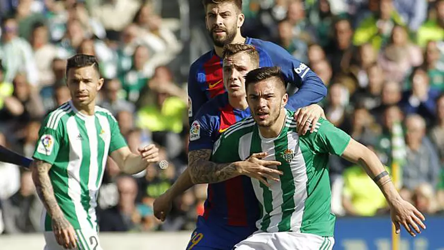 Alin Toșca s-a descurcat excelent la primul său meci pentru Betis Sevilla FOTO: LaLiga