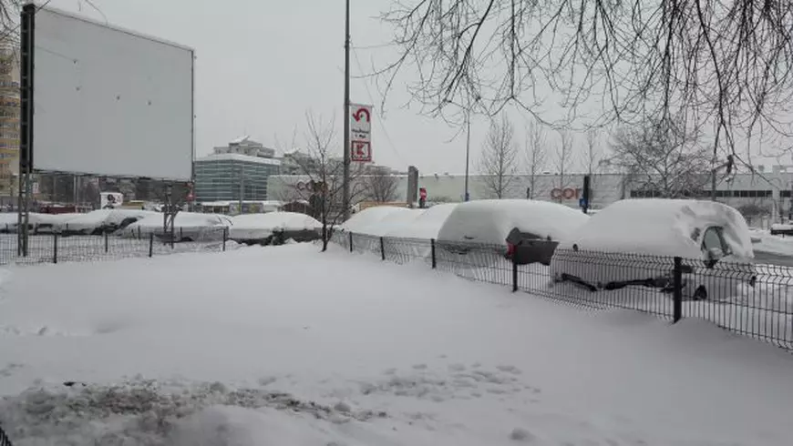 Peste 700 de tone de tone de zăpadă ridicate din Sectorul 6 