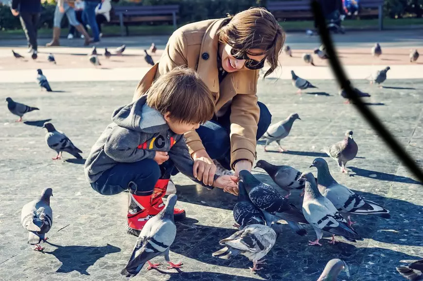 Dana Rogoz, alături de fiul ei, Vlad