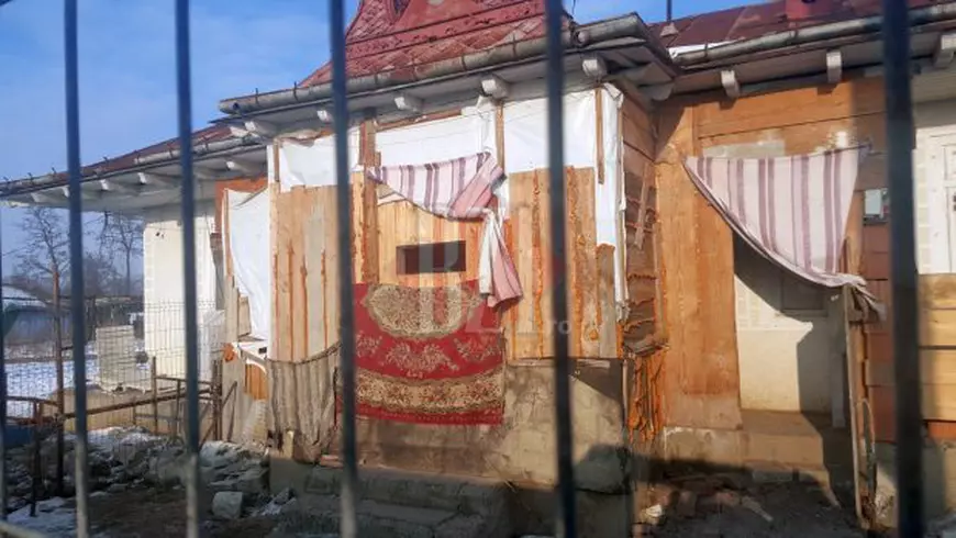 Un italian a rămas sărac, după ce s-a mutat în Iași. A dat o avere pe o gospodărie bătrânească și a pierdut toți banii