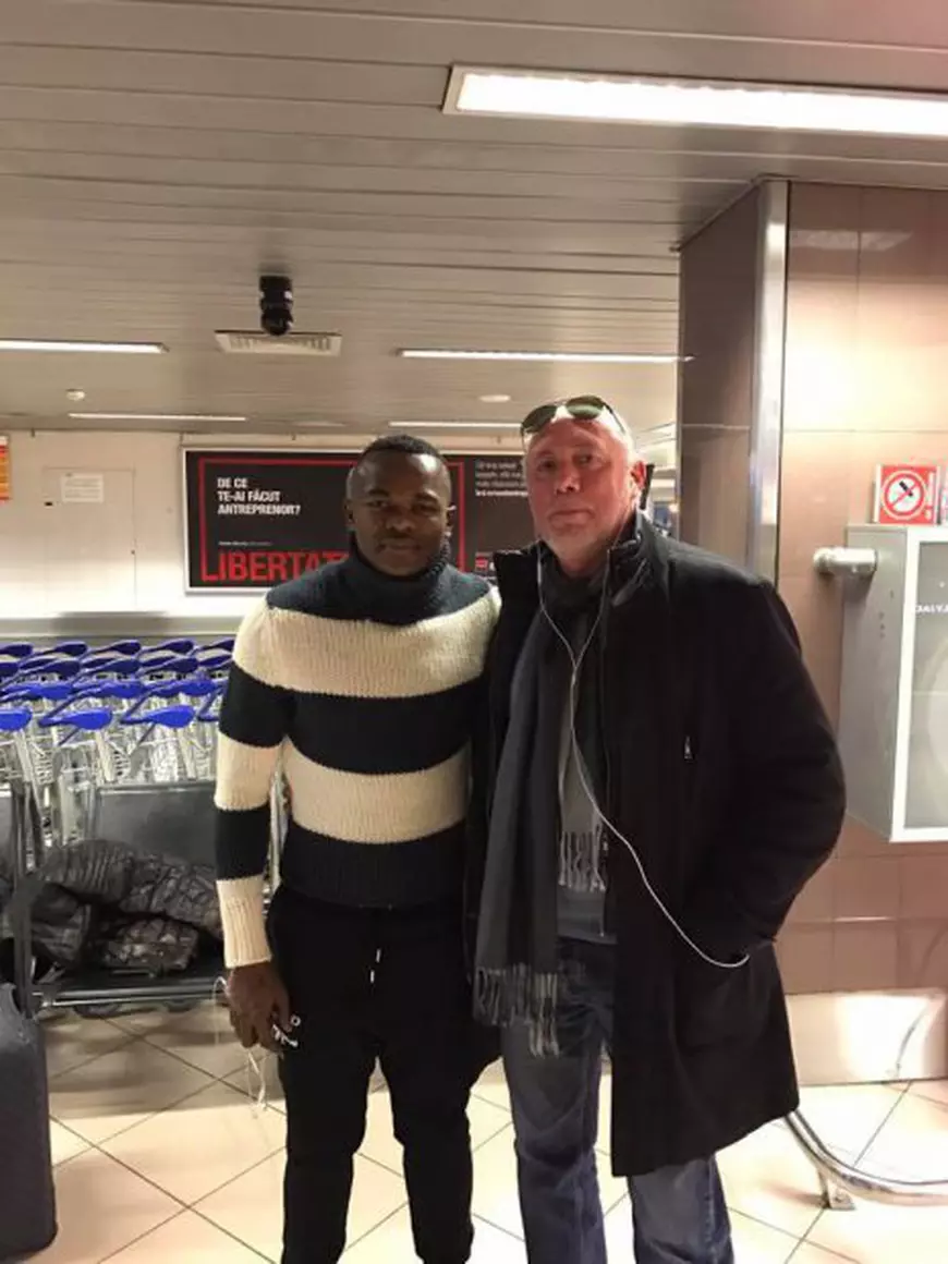 Obinna a venit la București ca să semneze cu Dinamo
