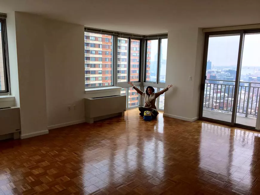 Silvia Lăuneanu, în noul ei apartament