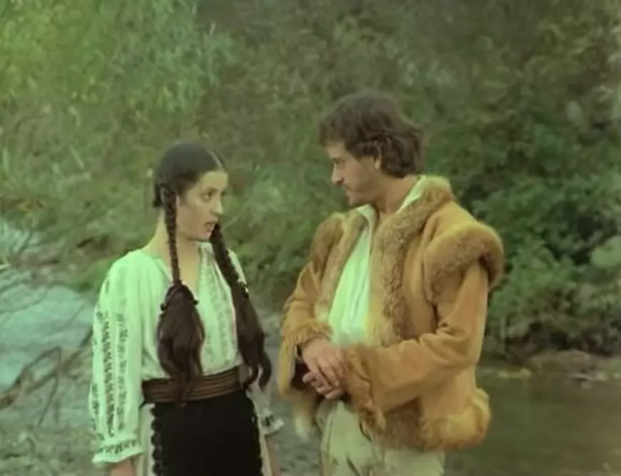 Stela Furcovici și Adrian Pintea, într-o scenă din filmul Iancu Jianu Haiducul