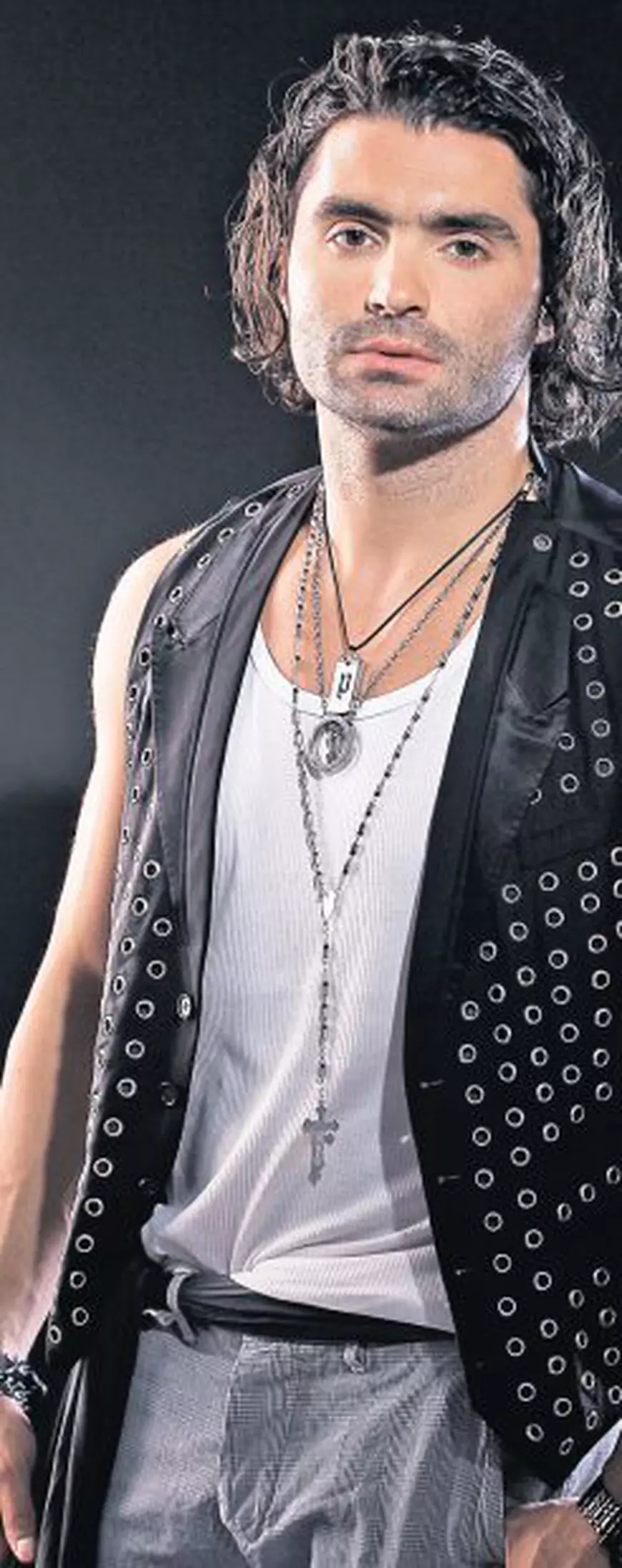 EXCLUSIV / Pe sticlă râd, dar ce-o fi în sufletul lor? Dramele sfâșietoare ale juraților de la show-urile de talente