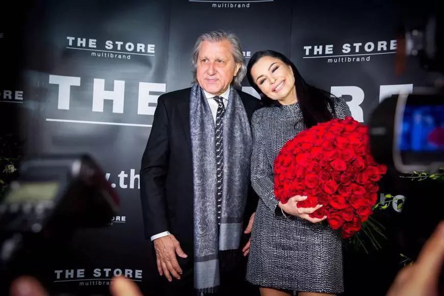 Cum arată mama lui Brigitte Sfăt. Foto de colecție