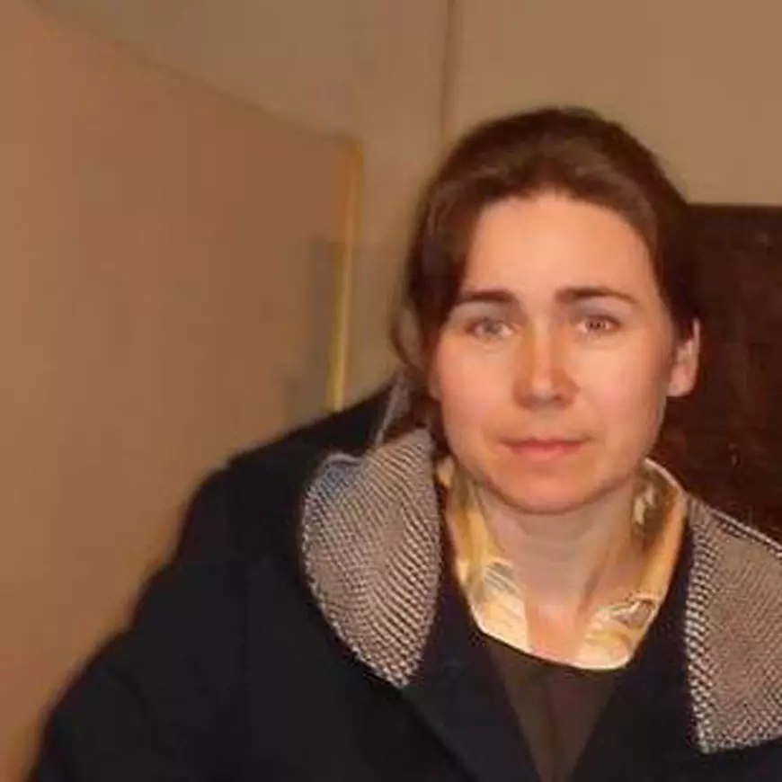 UPDATE: O profesoară preoteasă, din Neamț, arestată pentru act sexual cu un minor. Elevul s-a sinucis