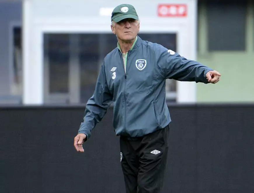 Naționala de fotbal a Africii de Sud vrea să angajeze un antrenor în vârstă de 77 de ani!