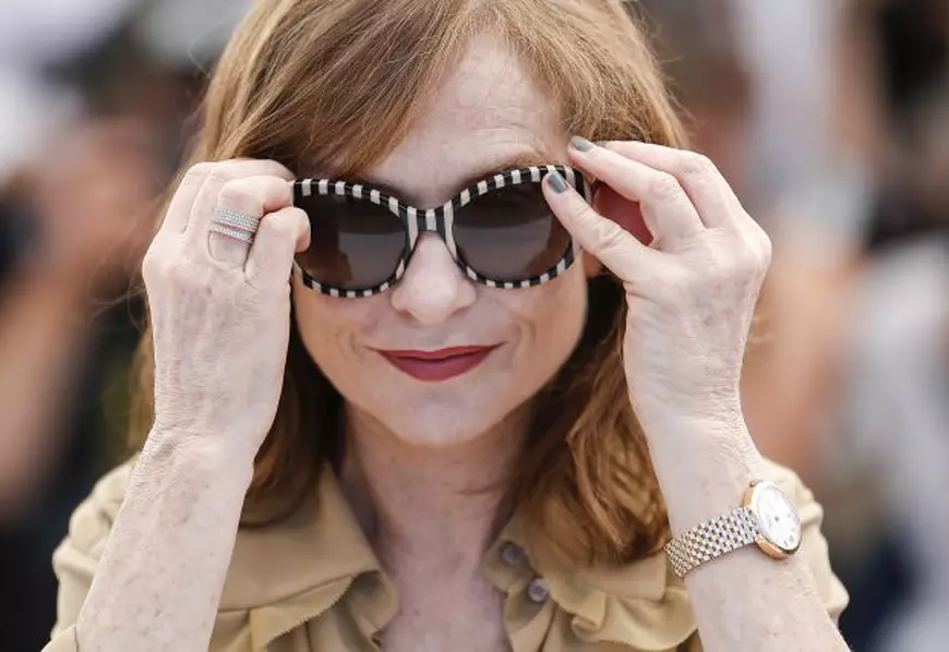Isabelle Huppert, nominalizată la premiile Oscar 2017 pentru rolul din Elle