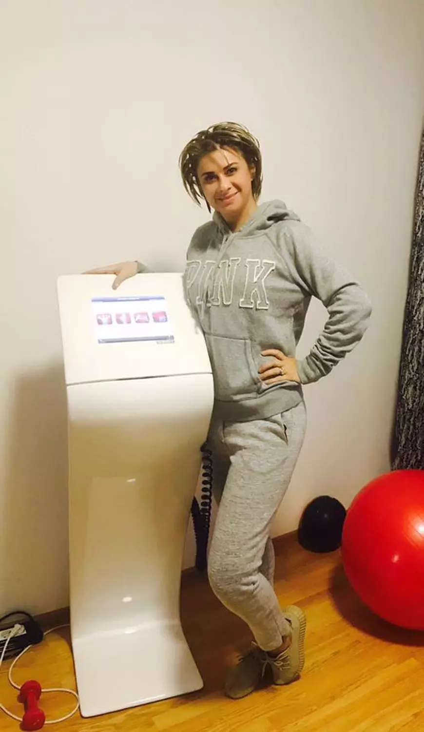 Anamaria Prodan a renunțat la codițe. E transformată total cu noua coafură