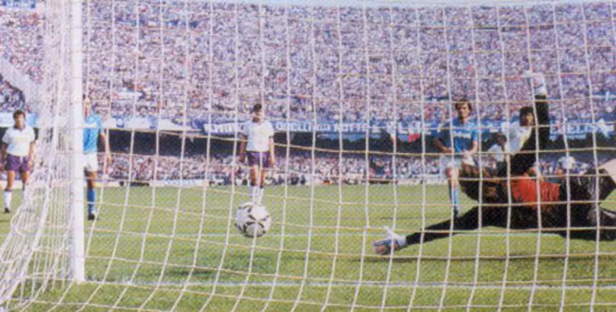 Roberto Baggio împlinește azi 50 de ani! 50 de fotografii cu ”Il Divin Codino” / GALERIE FOTO