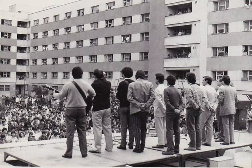 Cel mai longeviv grup umoristic,  Vouă sărbătorește astăzi 35 de ani de la înființare