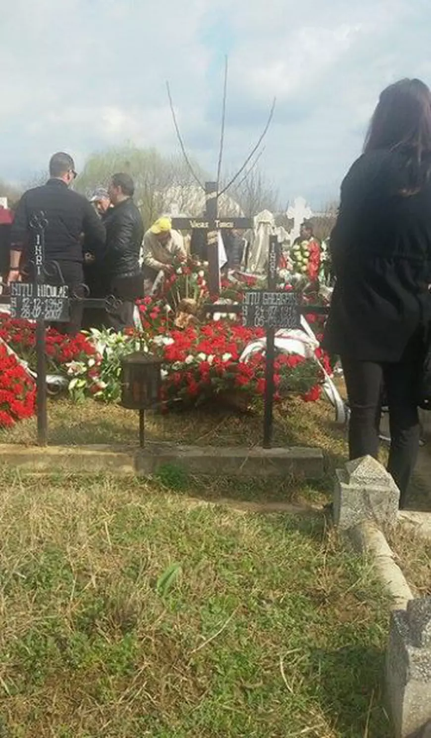 Înmormântarea lui Vasile Turcu. Dumitru Dragomir, Mihai Stoica, Ciprian Marica, Ioan Becali sau Gigi Nețoiu l-au purtat pe ultimul drum. Cristi Borcea a trimis o coroană | FOTO&VIDEO