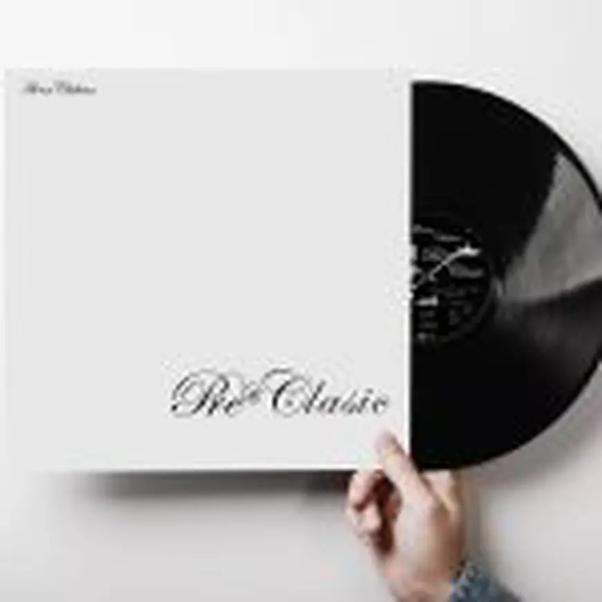 EXCLUSIV/ Florin Chilian îi trimite ”la școală” pe lăutarii neamului. A compus o manea!