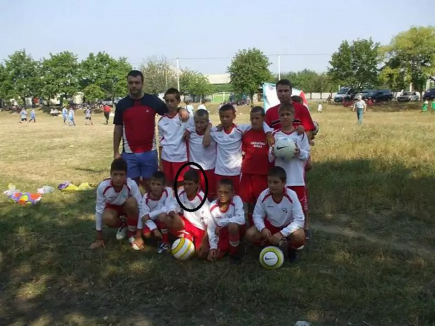 Florinel Coman nu stătea fără minge nici la poză