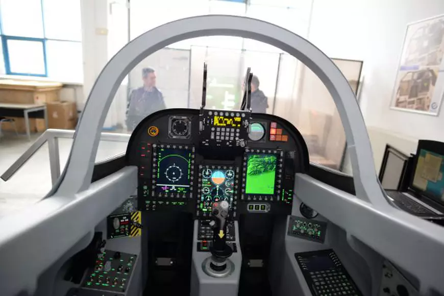 EXCLUSIV. La 111 ani de la zborul lui Traian Vuia cu primul avion, ”mormanul de fier vechi” a înviat și se duce în Cosmos