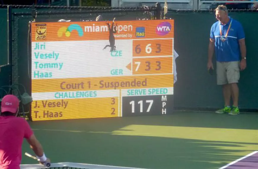 Simona Halep, în pericol! Pe terenurile de la Miami umblă șopârle uriașe / GALERIE FOTO & VIDEO