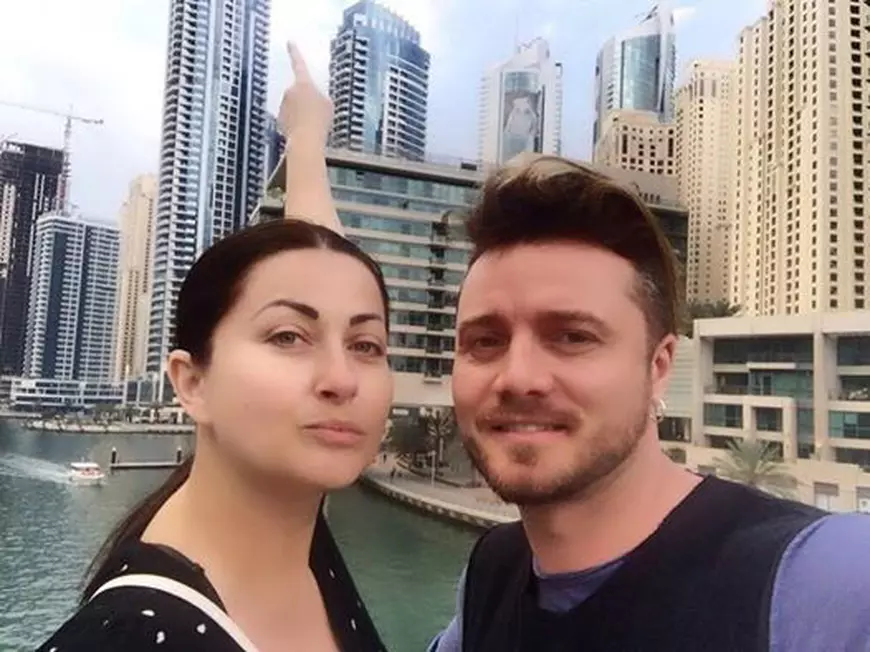 Gabi Cristea și Tavi Clonda au plecat în Dubai. Vedeta, complet nemachiată. Fanii nu au recunoscut-o