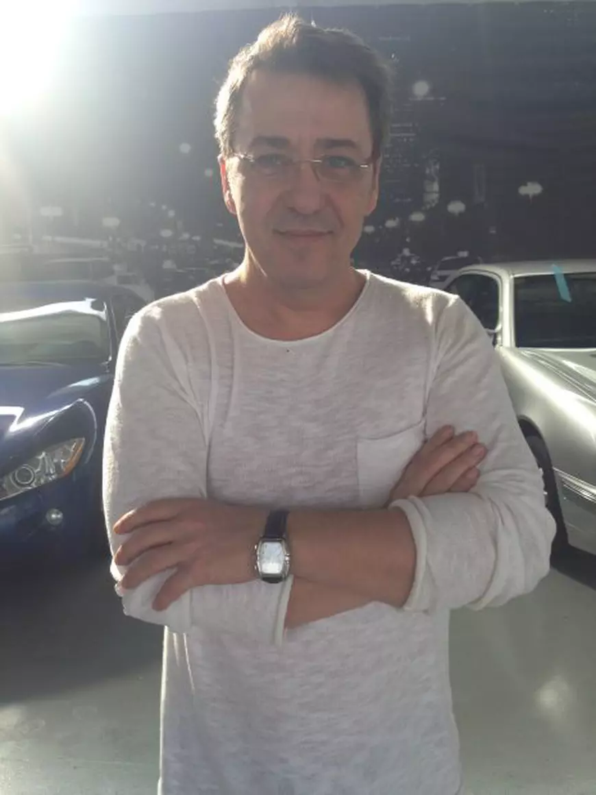 EXCLUSIV/ Florin Chilian îi trimite ”la școală” pe lăutarii neamului. A compus o manea!