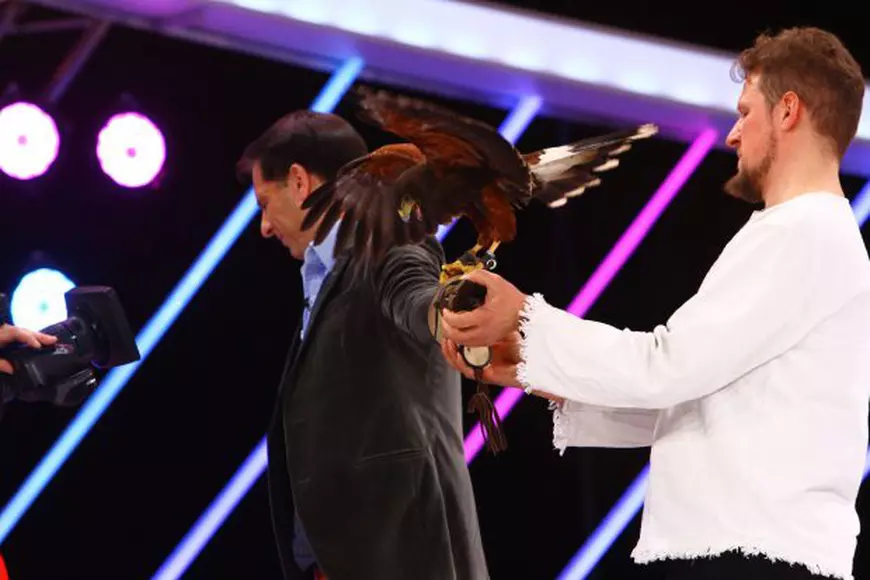 Șapte perechi de frați urcă pe scena de la Next Star. Dan Negru rămâne mască