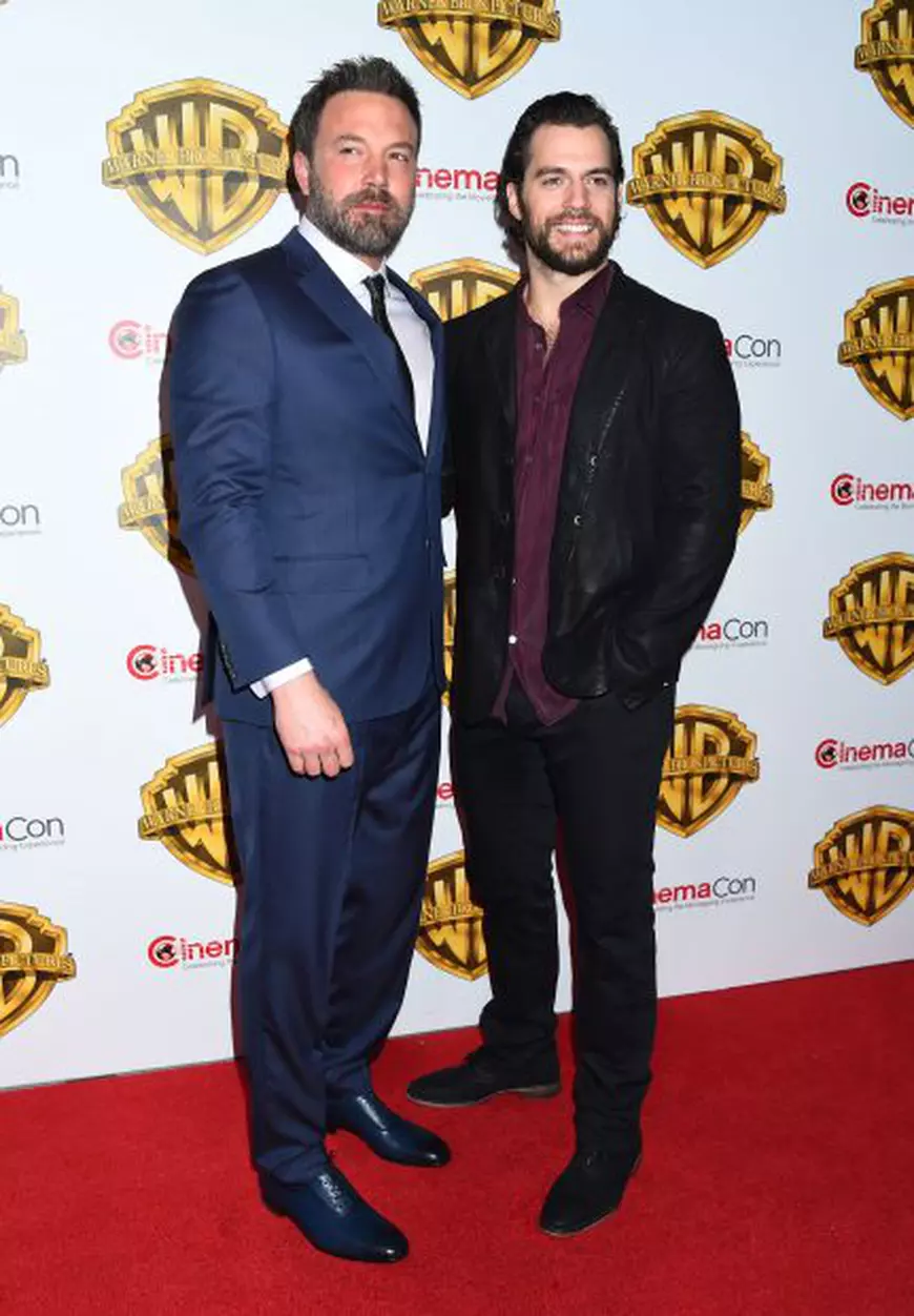 Ben Affleck și Henry Cavill la ComiCon