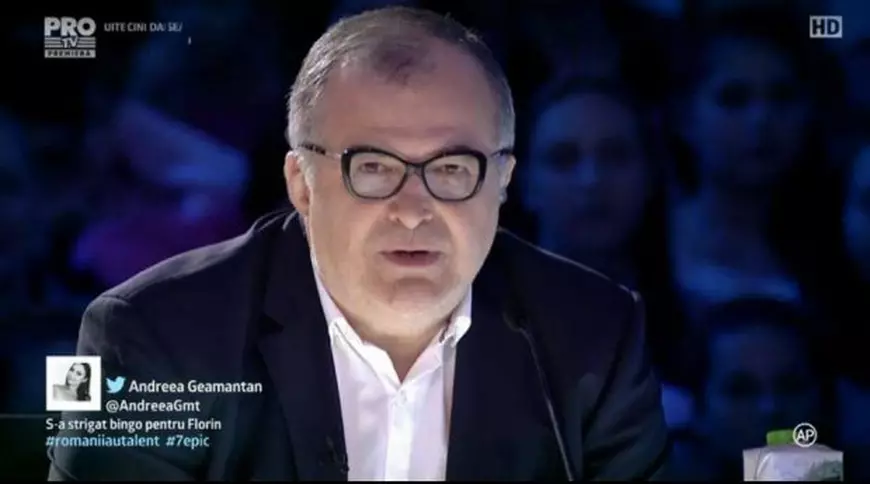 Florin Călinescu a avut nevoie de ochelarii Mihaelei Radulescu pentru a privi mai bine momentul