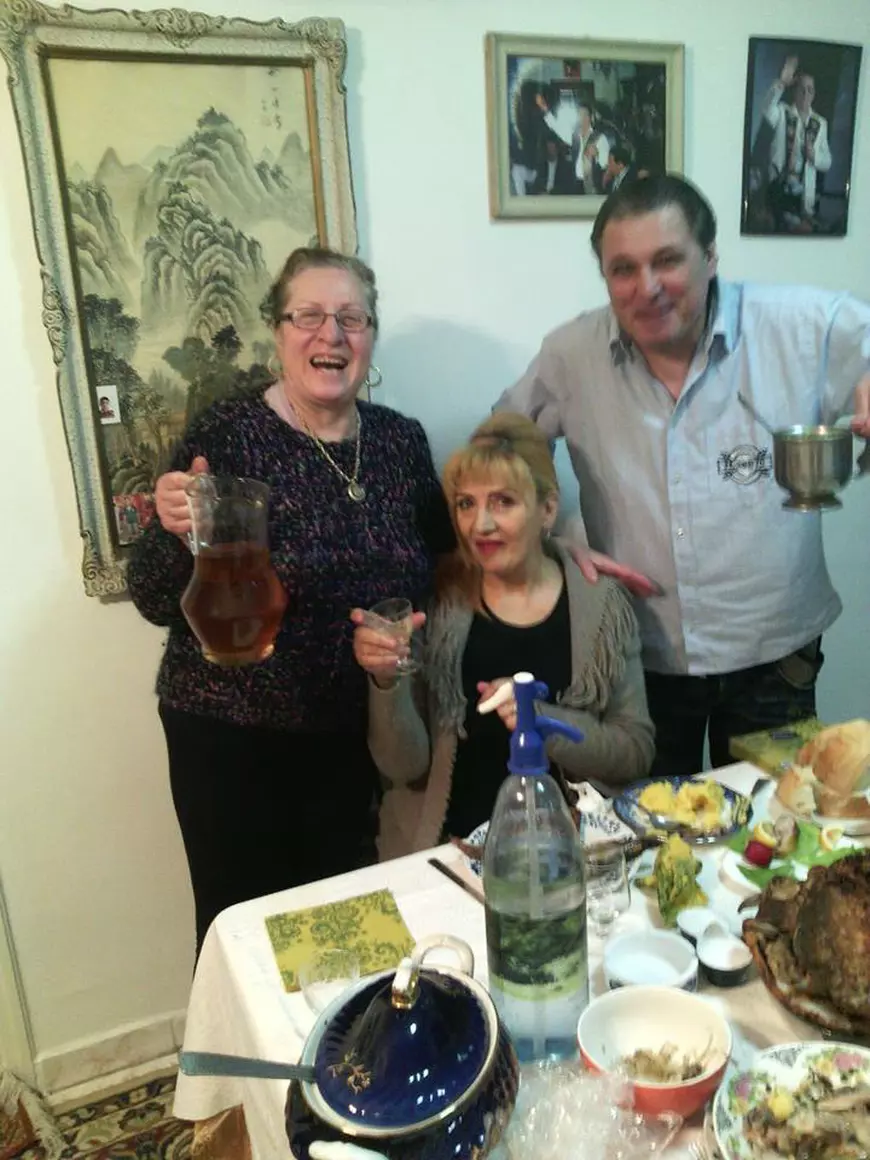 EXCLUSIV/ Prima ieșire a lui Cornel Galeș, fără Ileana Ciuculete. Gest cutremurător făcut de soțul artistei