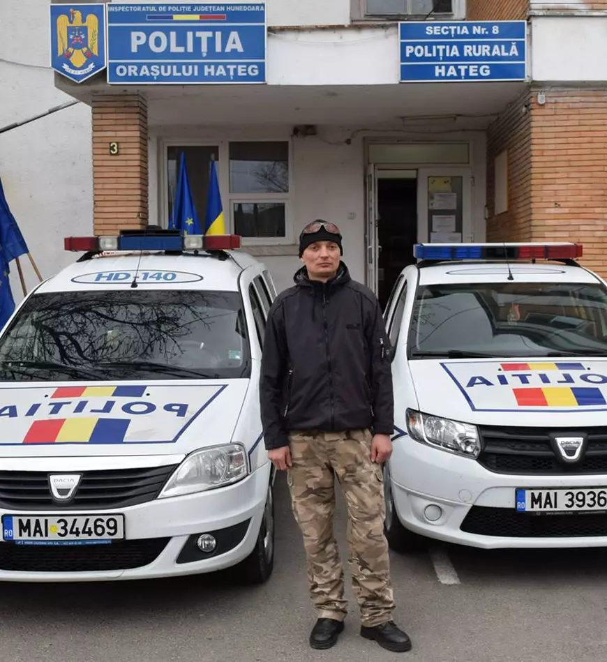 UPDATE: Cei doi alpiniști dispăruți în Munții Retezat au fost găsiți, după două zile de căutări, de un polițist aflat în timpul liber