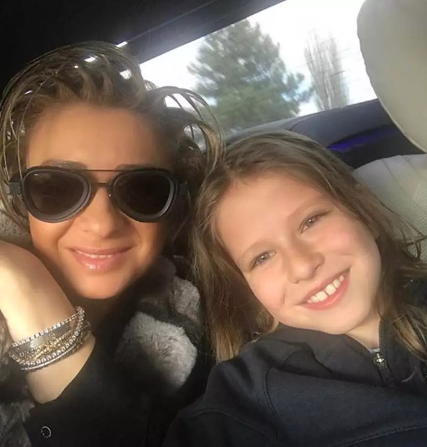 VIDEO EXCLUSIV. Anamaria Prodan a încurcat-o. Are interdicție la fuste scurte și decolteuri adânci!