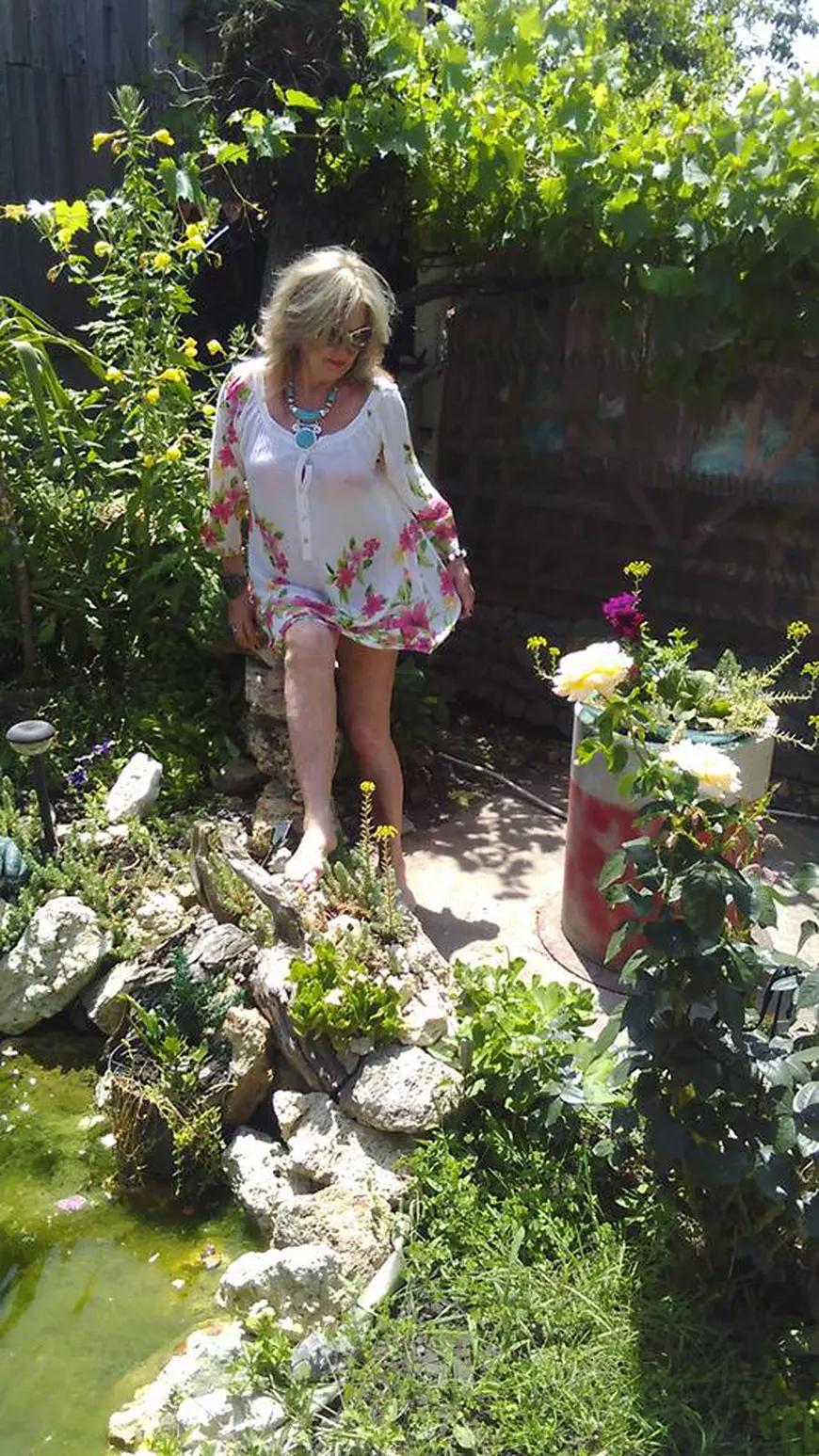 Cum arată acum văduva lui Dan Spătaru. Incredibil cât de sexy pozează | FOTO