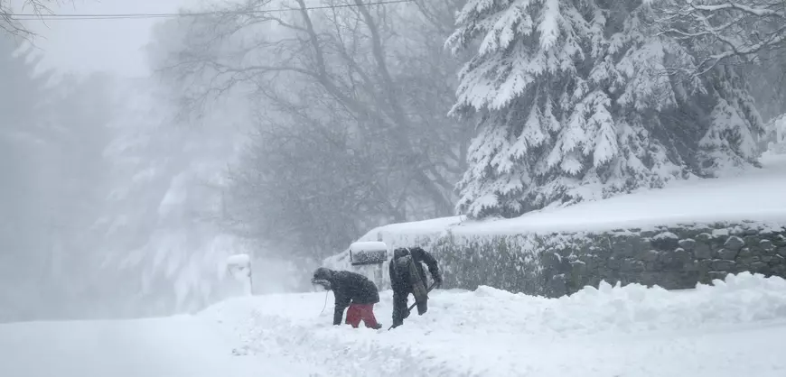 Furtuna de zăpadă Stella a făcut două victime în SUA