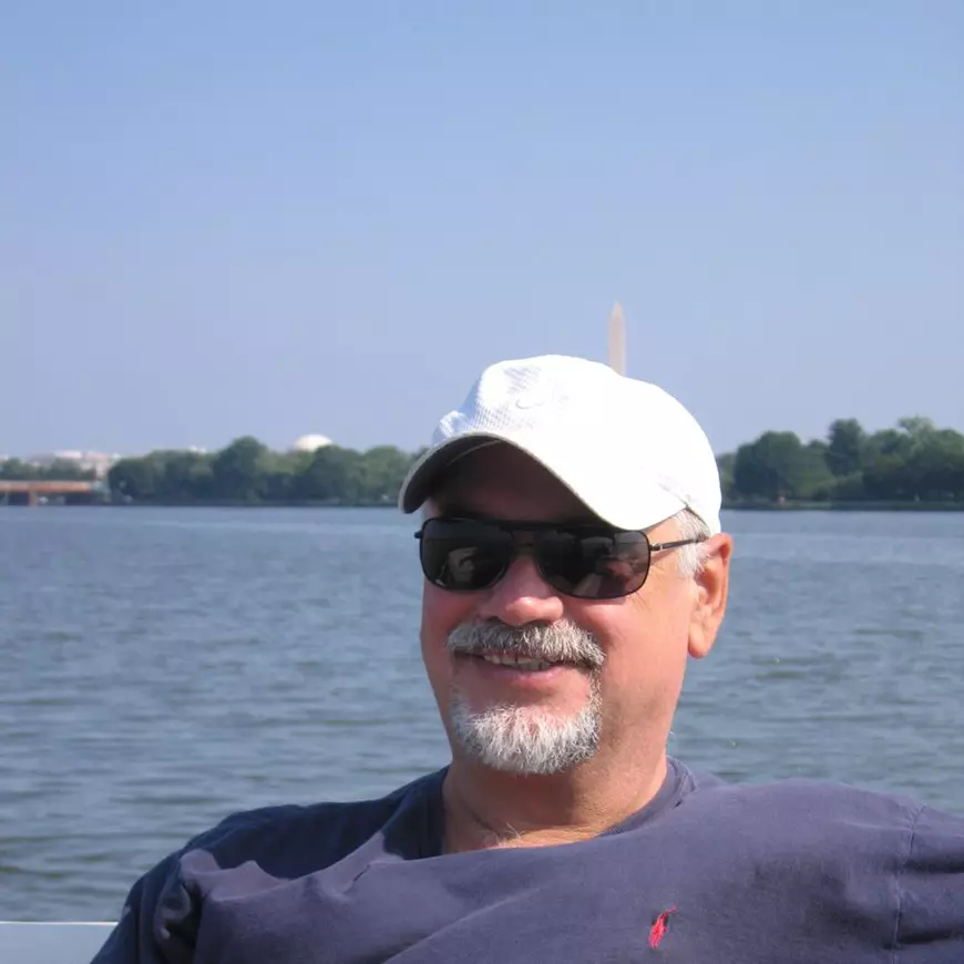 EXCLUSIV / Un nevăzător și un surdomut se bat pe aceeași slujbă. Lipsa acută a locurilor de muncă pentru persoane cu dizabilități naște situații bizare