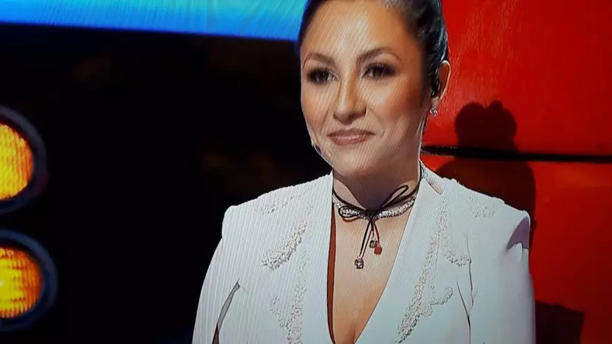 Laura Bretan, apariție de senzație la Vocea României Junior. Jurații au aplaudat-o în picioare | FOTO