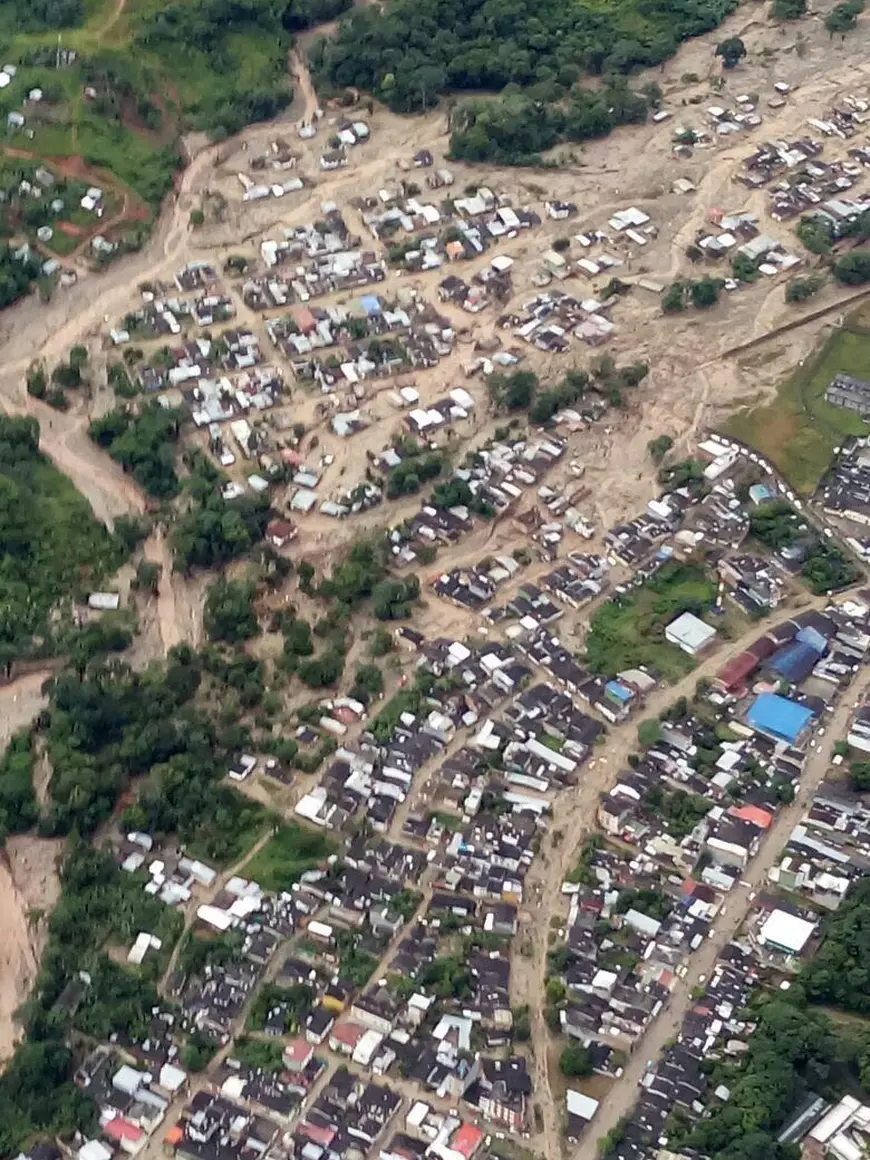 UPDATE | Zeci de copii și-au pierdut viața în urma alunecării de teren din Columbia