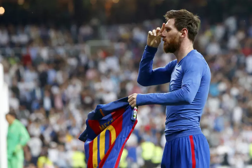 Real - Barcelona 2-3. Umplut de sânge, Messi a adus victoria ”extratereștrilor” la ultima fază și a marcat golul 500 pentru Barca / VIDEO