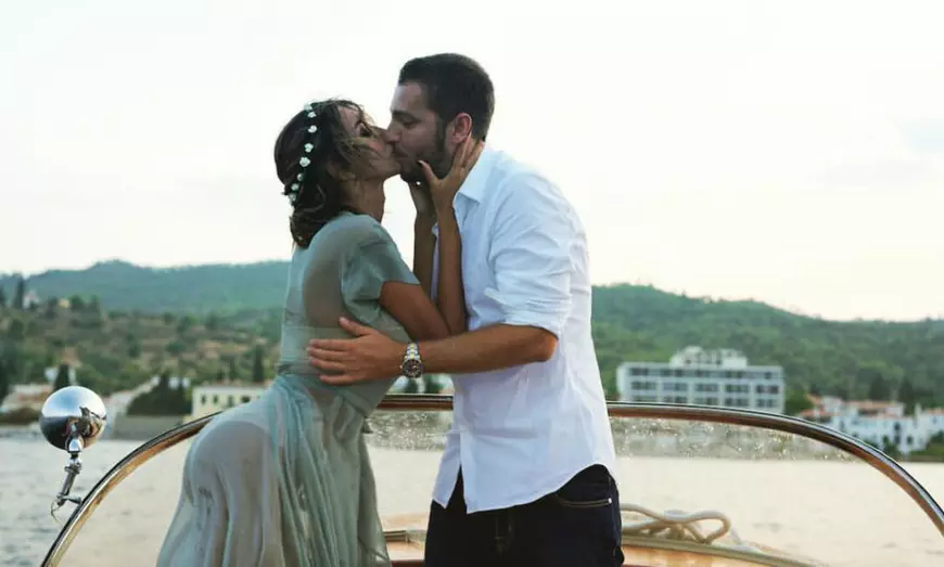 EXCLUSIV/ Proaspăta mămică Mădălina Ghenea s-a asigurat că va avea liniște după naștere. Restricții pentru apropiați!