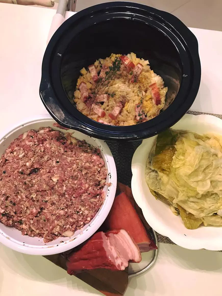 FOTO EXCLUSIV / Monica Gabor a ajuns în România pentru a petrece Paștele cu Irinuca. Se gândește la al doilea copil!