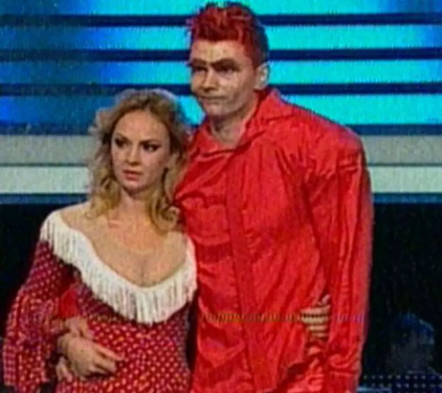 Roxana Ionescu, a treia oară la un show de dans. Imaginile cu sânii pe afară au făcut istorie | FOTO