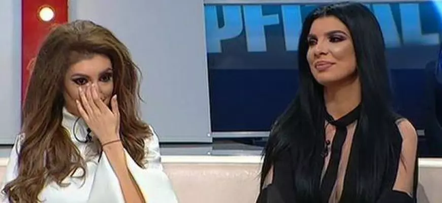 Cum arată sora Andreei Tonciu. Bruneta vrea s-o convingă să-și taie nasul