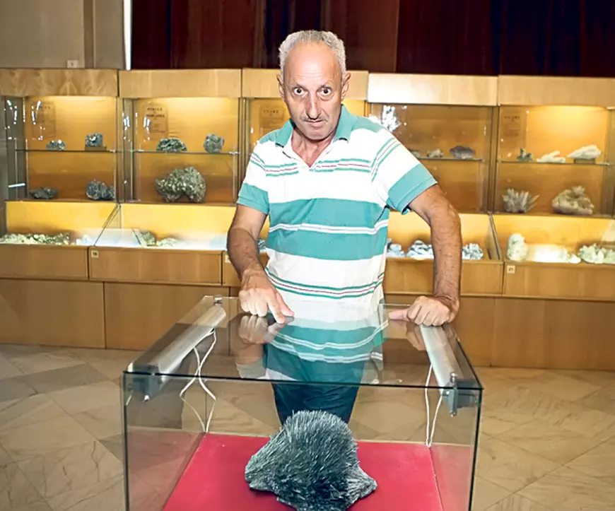 EXCLUSIV/ S-a închis robinetul de bani! Ce s-a ales de tații-impresari din showbiz după ce odraslele lor celebre s-au reorientat