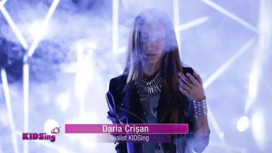 EXCLUSIV/ După ani de absență, Cătălin Crișan riscă tot ca să-și revendice renumele. Revine într-un megaspectacol alături de fiica lui