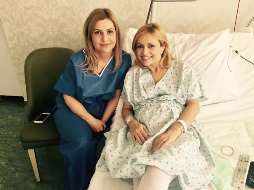 Simona Gherghe, imagine de pe patul de spital, la doar câteva ore după operația de cezariană