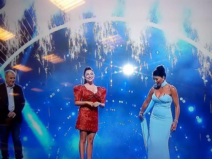 Andra și Mihaela Rădulescu, în cele mai sexy ținute la Românii au talent