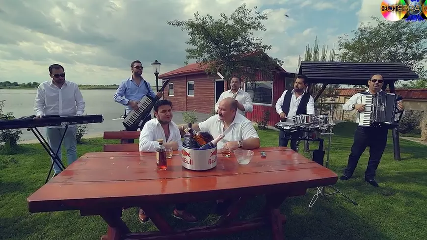 EXCLUSIV/ Interlop cu drag de celebritate! Nuțu Cămătaru, vedetă într-un videoclip de maximă audiență