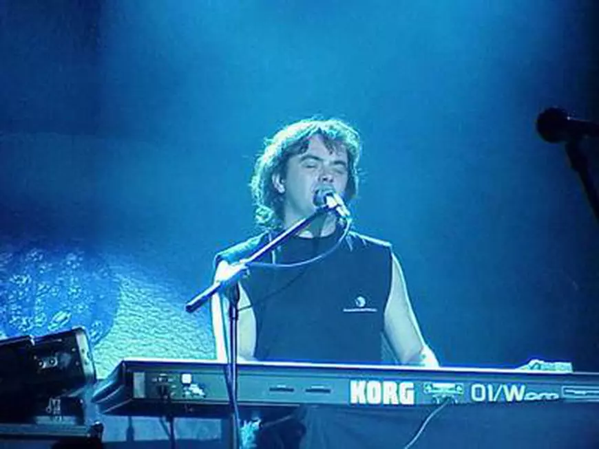 Mihai Coman de la Holograf a murit. Anunțul a fost făcut de Dan Bittman. 