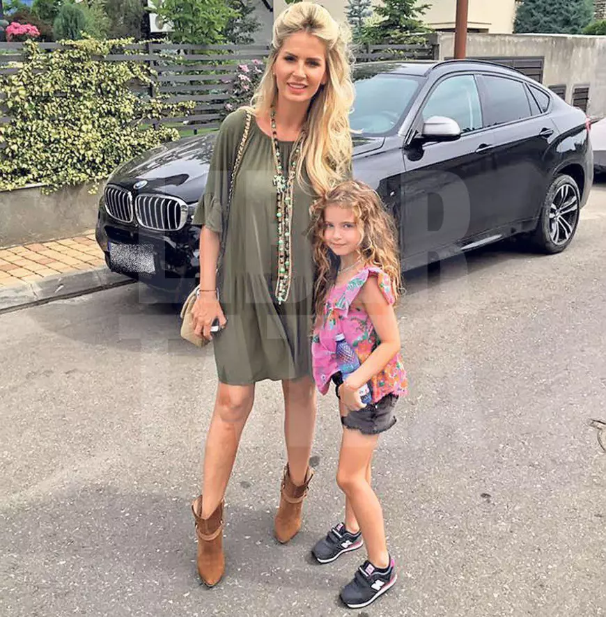 Andreea Bănică, botez cu 100 de invitați. Va fi mare petrecere în weekend